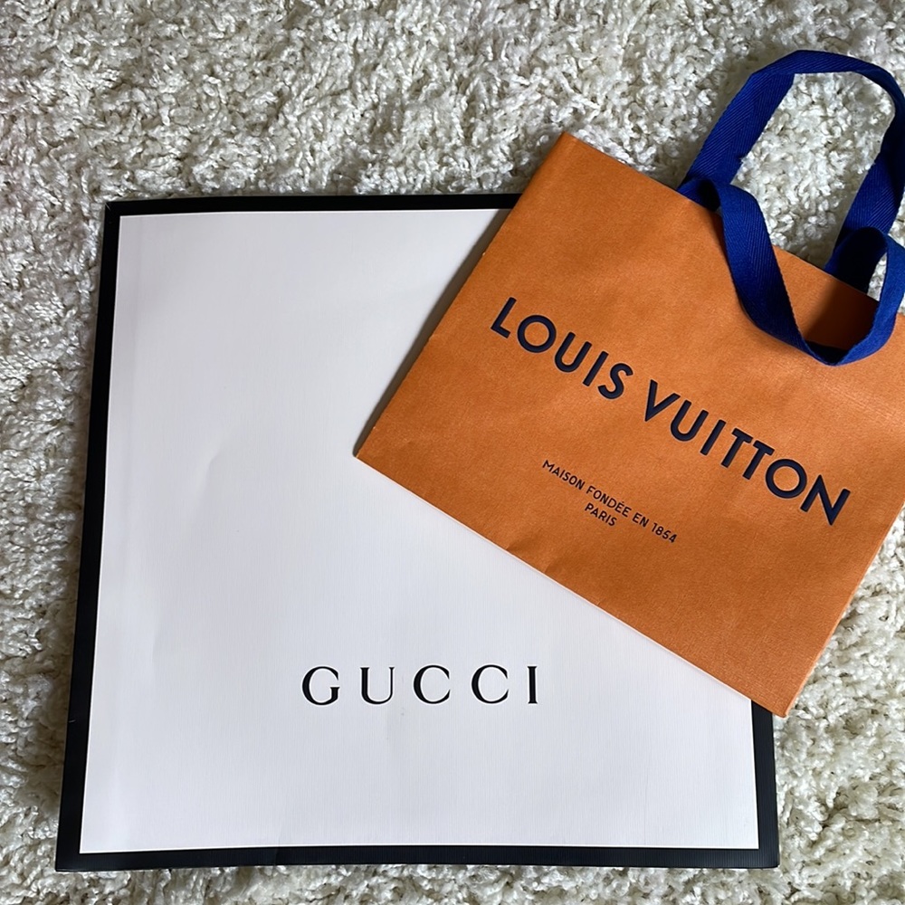 5 TORY BURCH SHOEBOXES - plus big shopping bag - Picture 5 of 6